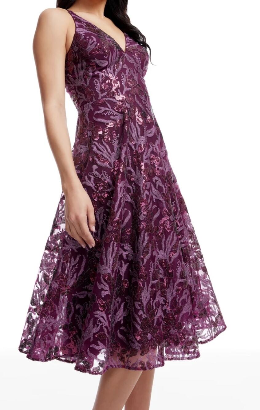 Dress the Population Plum Purple Elisa Sequin Fit & Flare Midi Dress Medium